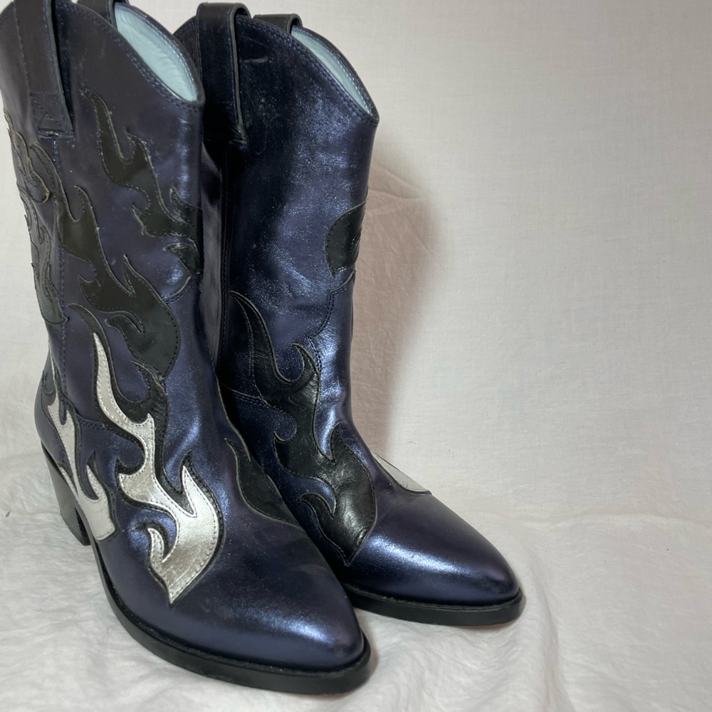 Size 5 Fire Boots